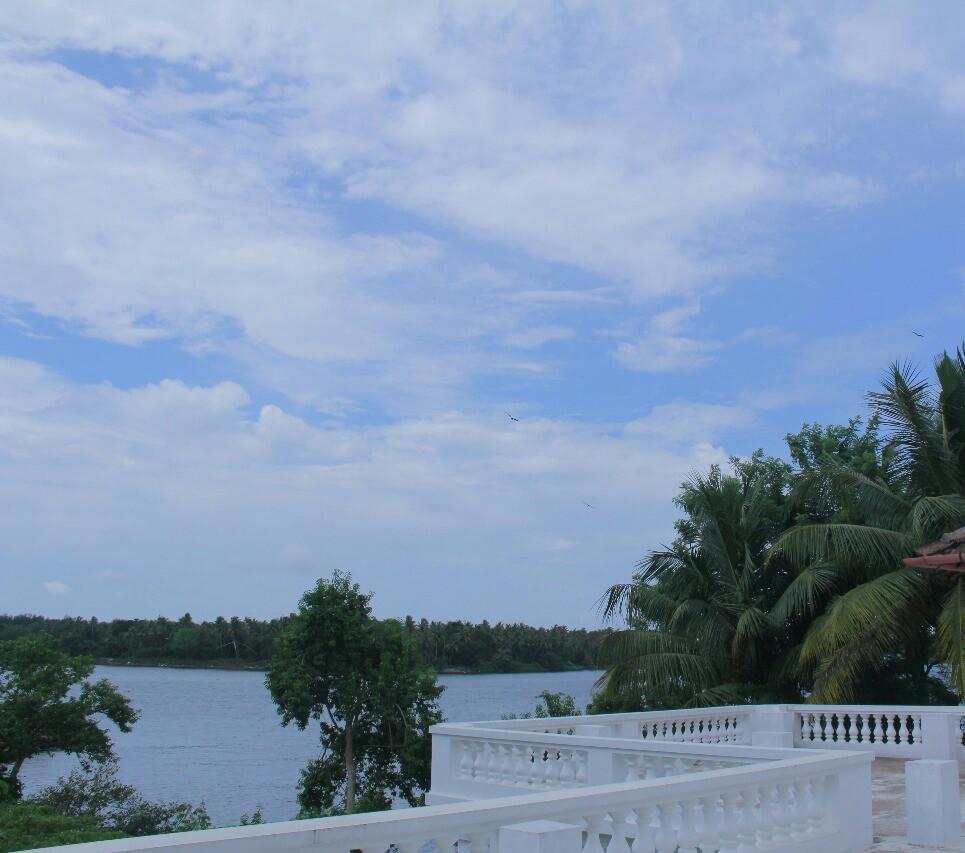 Muziris Harbour View Hotel Kochi Exterior foto